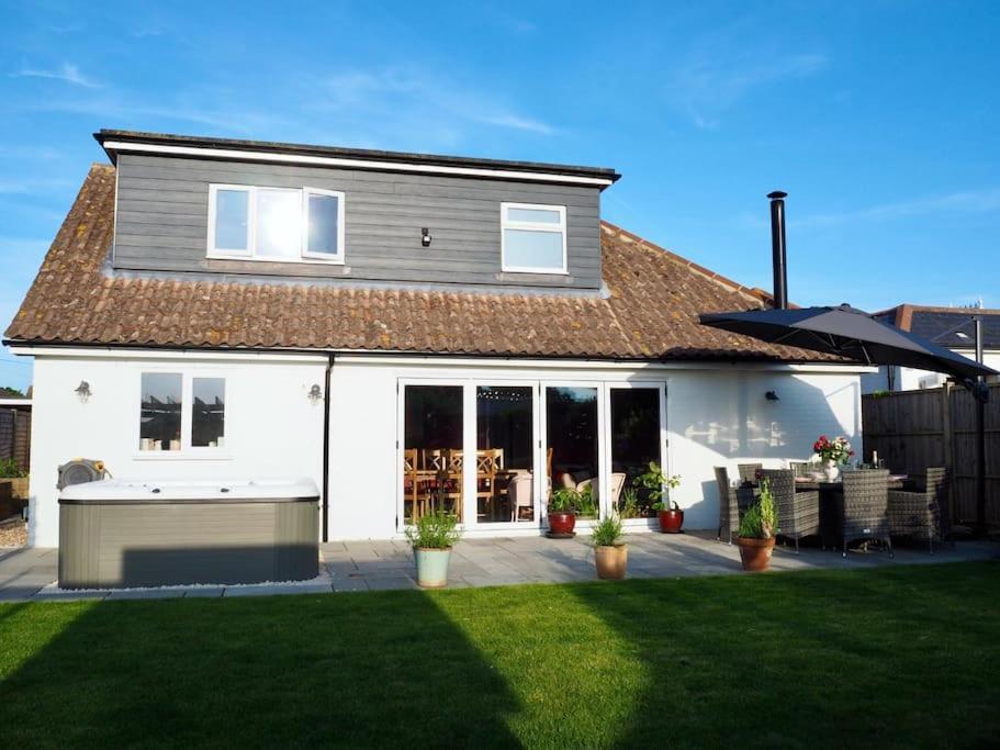 The Sails Villa East Wittering Dış mekan fotoğraf